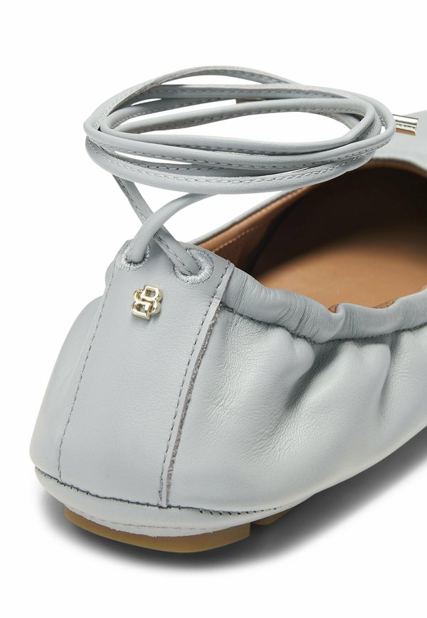 ROXANNE - Ankle strap ballet pumps2