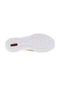 Suola bianca in gomma di una sneaker con un motivo testurizzato e una tomaia in tessuto beige. Tra le caratteristiche ci sono scanalature e indentazioni circolari per una migliore trazione.
