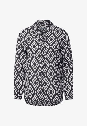 Czarna i biała koszula z długim rękawem w wzór diamentowy, z zapięciem na guziki i klasycznym kołnierzykiem. Lekki materiał o miękkiej teksturze.