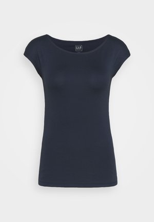 Granatowy t-shirt z rękawami typu cap wykonany z miękkiej bawełny. Posiada zaokrąglony dekolt i dopasowany krój, z minimalną ilością szwów i bez wzorów.