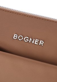 Bogner KLOSTERS SITA  - Axelremsväska - toffee