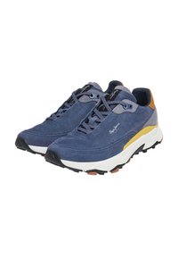 Tenisi din suede albastru marin cu accente gri, talpă intermediară galbenă, talpă din cauciuc negru și șireturi circulare. Prezintă un guler căptușit pentru confort.