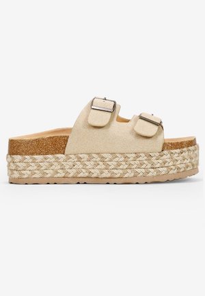 CON ESPARTO BICOLOR - Mules de tacón - beige