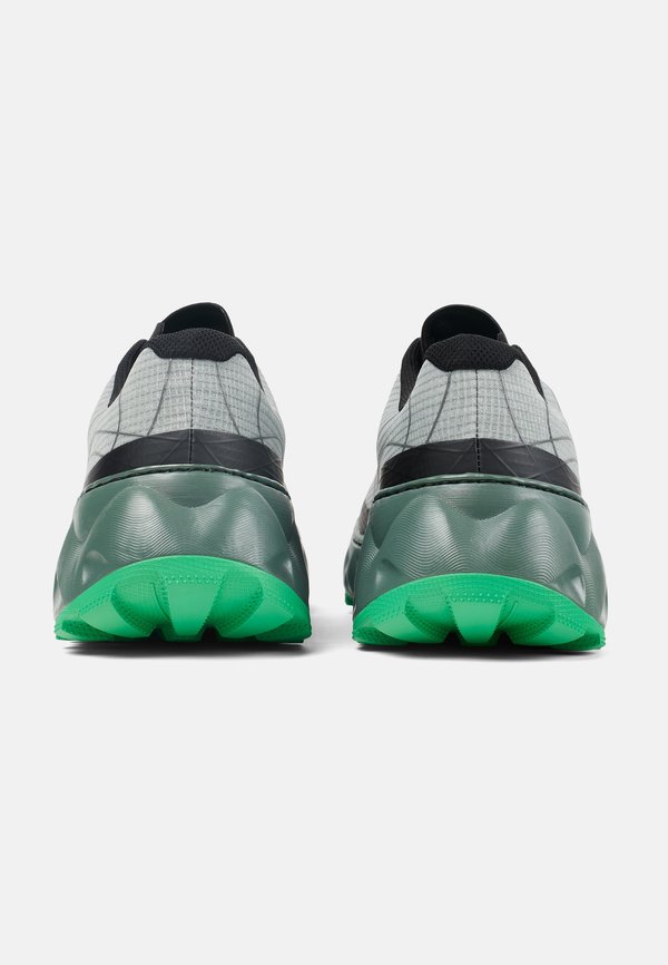 TOMIR 2.0 UNISEX - Trail running shoes4