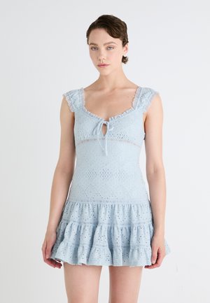 EMBROIDERY DRESS - Kjole - heather