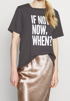 T-shirt print - white