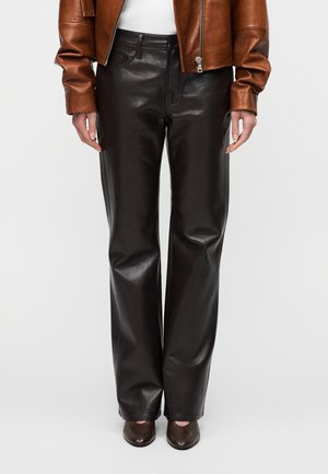 GENOVA LOW RISE - Δερμάτινο παντελόνι - chocolate brown