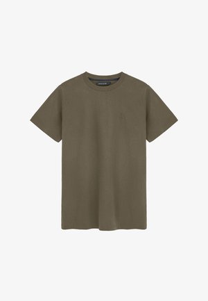 Olijfgroene katoenen T-shirt met korte mouwen, ronde hals en een klein geborduurd logo op de linkerkant van de borst. Zachte textuur, casual ontwerp.