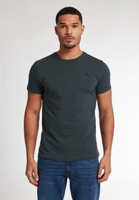 Petrol Industries 3 PACK SPECIAL - T-shirt basic - white chili bottle