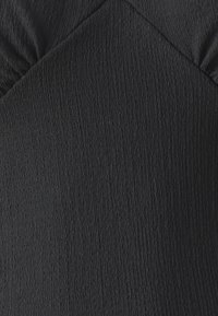 ONLY Tall ONLHILLERY VNECK - T-shirt basic - black