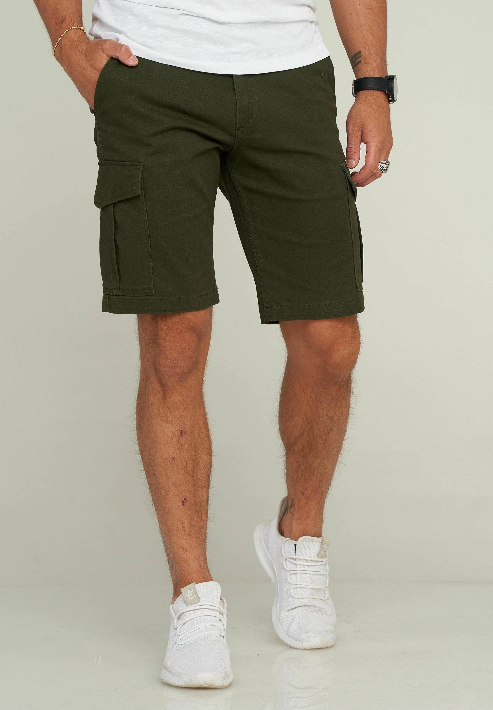 Jack Jones Shorts khaki (Pre-owned) Zalando
