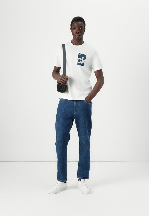 BOX GRAPHIC TEE - Print T-shirt4