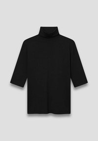 - T-shirt basic