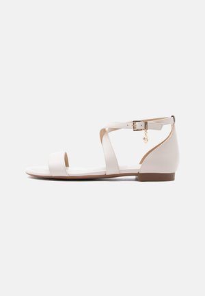 MICHAEL Michael Kors ALEXA FLEX FLAT - Sandales - light cream