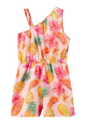 Combinaison-short rose à une épaule avec imprimé tropical comprenant des ananas, des papayes et des fleurs d’hibiscus roses. Taille élastique et bretelle froufroutante.