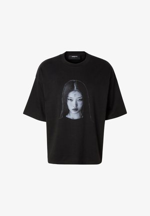 FAVELA, F FACE T-SHIRT - Camiseta estampada - black