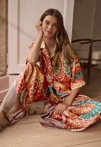 Next WIDE LEG CRINKLE - Püksid - brown multi paisley border print
