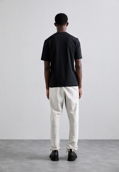 MOSCHINO Μπλουζάκι με στάμπα - fantasia nero