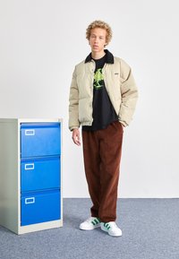 adidas Originals SUPERSTAR XLG - Sneakers - white/green