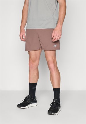 ESSENTIALS SHORT - Pantaloncini sportivi - earth shadow