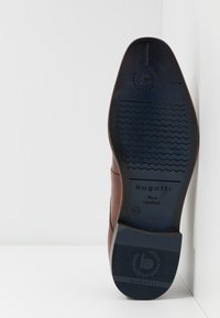 bugatti MANSUETO - Business-Schnürer - cognac