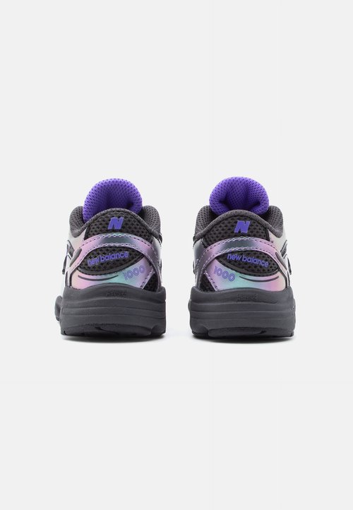 New Balance M1000 UNISEX - Zapatos de bebé - black/electric indigo — photo 3
