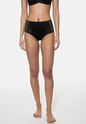 Culotte haute noire avec des panneaux en dentelle transparente sur les côtés et une taille lisse. Tissu léger avec une coupe classique.
