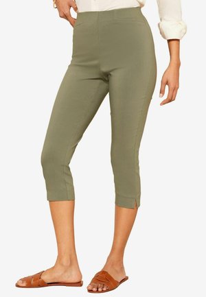 Friends Like These CROPPED COMFORT SCULTPING STRETCH - Pantaloni scurți - khaki green