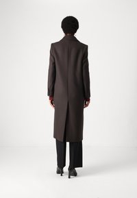 DRYKORN WORCESTER - Palton clasic - brown