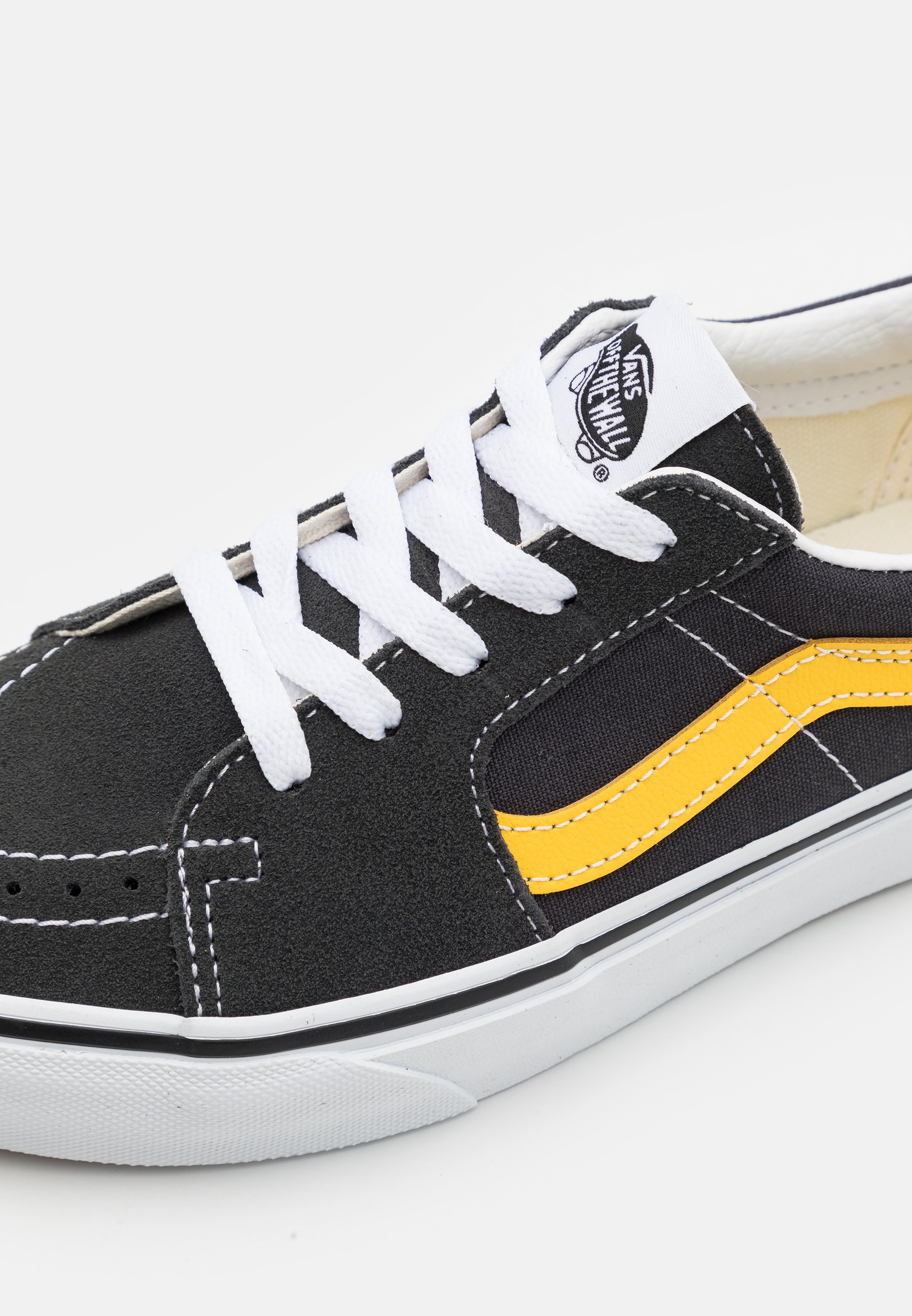 mens vans low