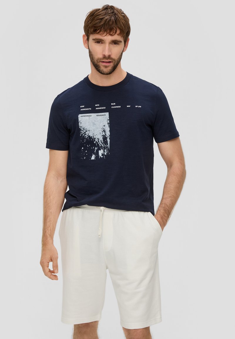 s.Oliver MIT ELASTIKBUND - Pantalones deportivos - weiß