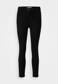 Seleccionado, black