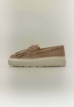 Marc O'Polo, MODEL SVENJA 3 - Яхтени обувки - light pure sand