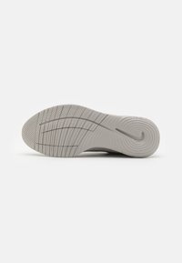 Nike Performance - Obuwie do biegania treningowe