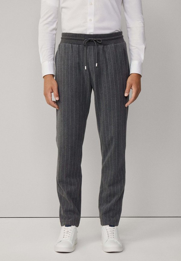 PINSTRIPE - Jogginghose