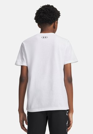 Under Armour SPORTSTYLE - Sportiniai marškinėliai trumpomis rankovėmis - white