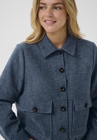 Cream Leichte Jacke - navy herringbone