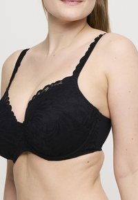 PrimaDonna TWIST RUPI PADDED HEARTSHAPE - Push-up BH - black