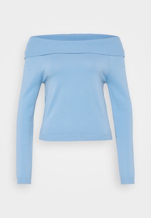 Lyseblå, off-the-shoulder langermet topp med ribbede detaljer ved halsen og mansjettene, figurnær passform, og glatt, lett stoff.