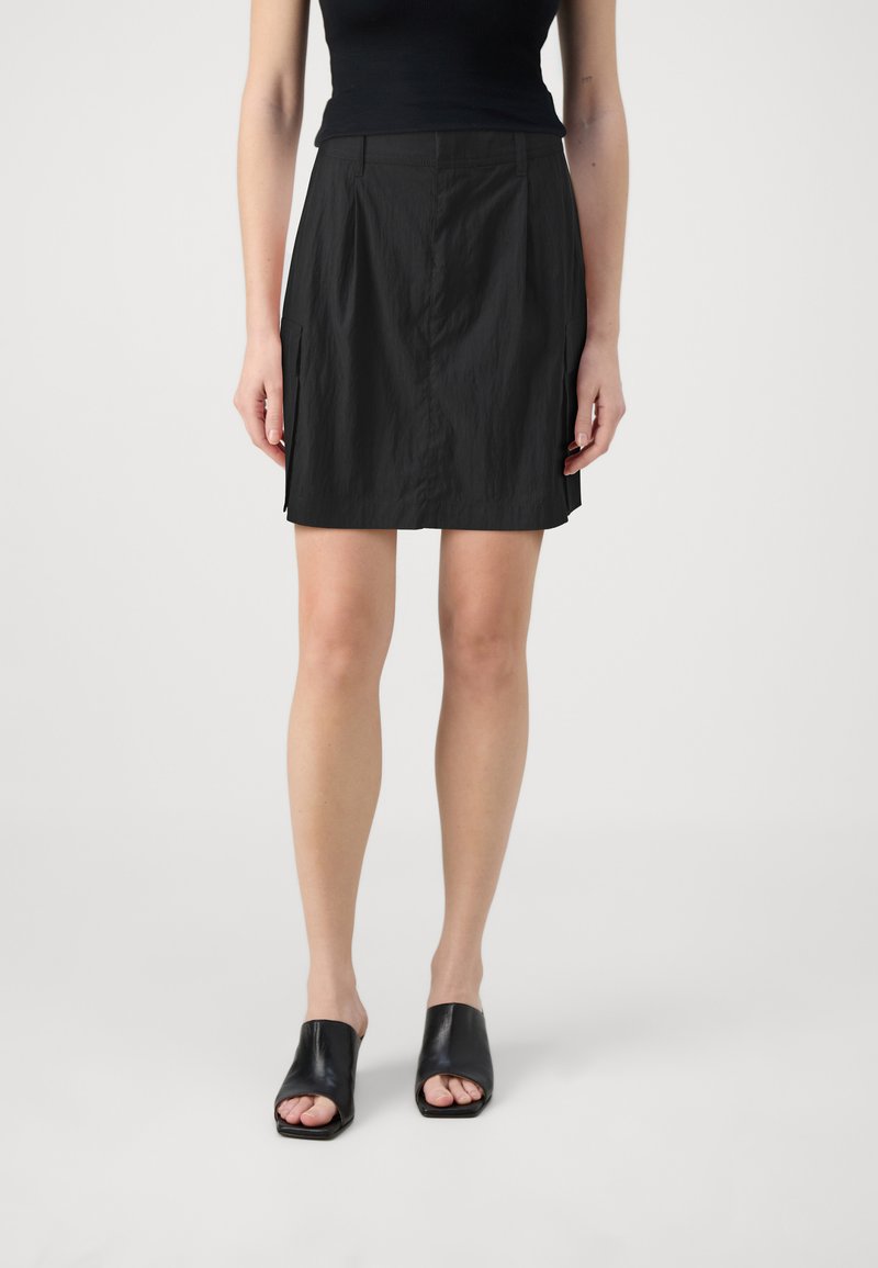 GAP UTILITY SKIRT - Minisukně - black