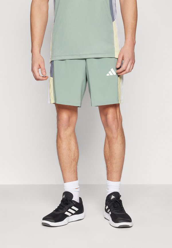 TRAIN ESSENTIALS SEASONAL SHORT - Sports shorts