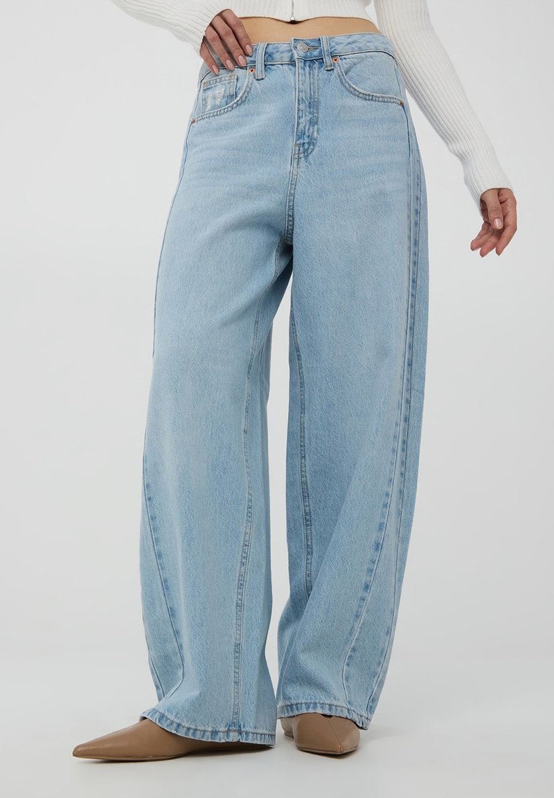 Terranova BALLOON CHIARO - Jeans baggy - blu denim chiaro