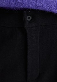 GAP CASHSOFT TAILORED PANT - Trousers - black
