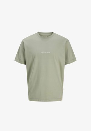 Hellgrünes T-Shirt mit kurzen Ärmeln, Rundhalsausschnitt und weißem, im Zentrum der Brust platziertem Text "Originals Studio".