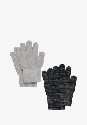 Deux paires de gants : une grise claire avec une texture lisse, et une noire avec un design à nervures comprenant des rayures grises.