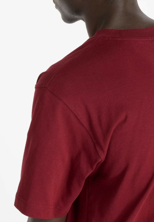 New Balance ATHLETICS - Camiseta básica - monarch burgundy — foto 4