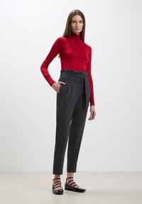 Calliope DOLCEVITA  - Maglione - rosso