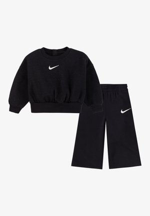 SHINE CREW PANT SET - Pantaloni sportivi - black