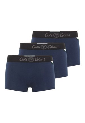 Marineblaue Baumwoll-Boxershorts mit schwarzem Elastikbund, auf dem das "Colucci"-Logo und -Label zu sehen sind. Drei Paar sind gestapelt präsentiert.