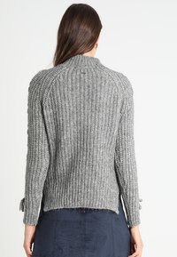Guess Strickpullover - grey